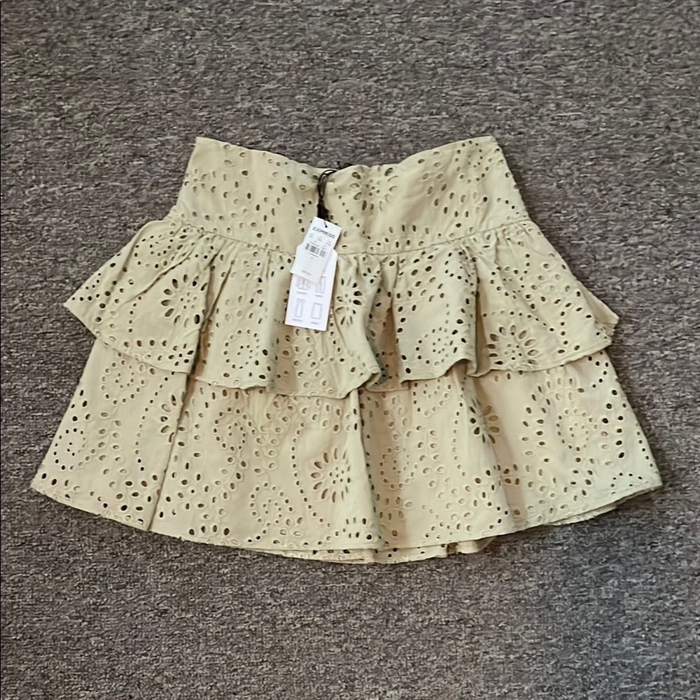 EXPRESS Eyelet Tiered Skirt - Picture 10 of 10
